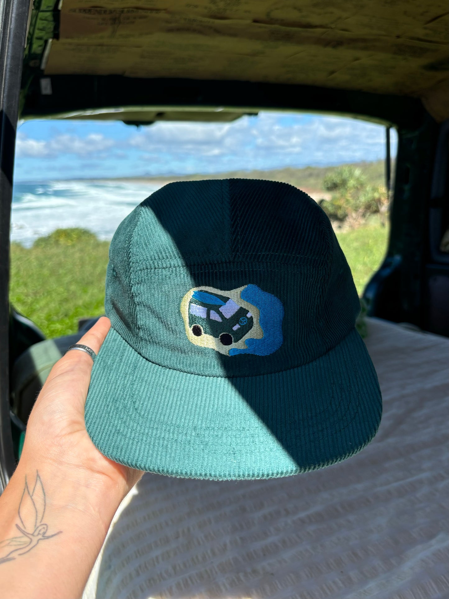 Surf Trip cord lid